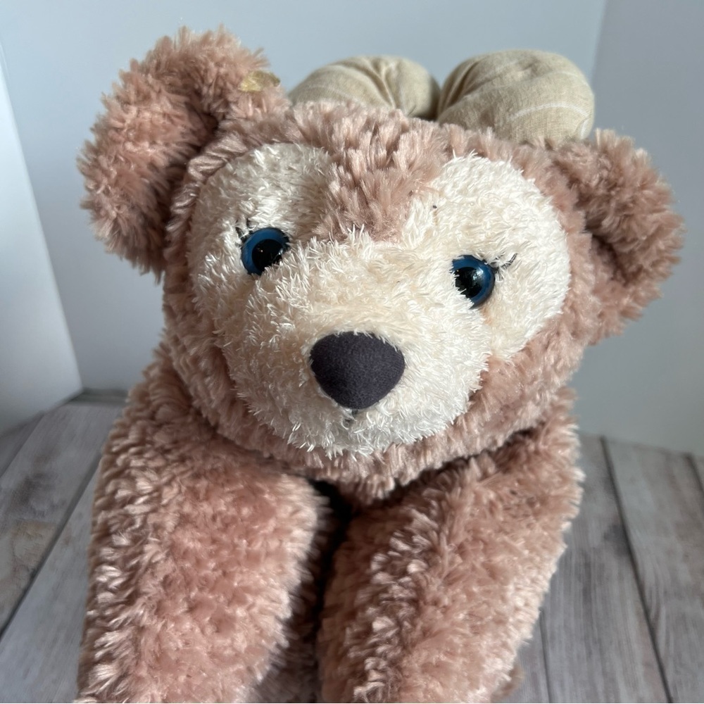 Disney Shellie May Pillow Pet Plush